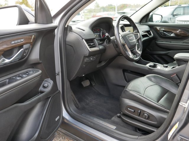 Used 2020 GMC Terrain Denali w/ Denali Premium Package image 11