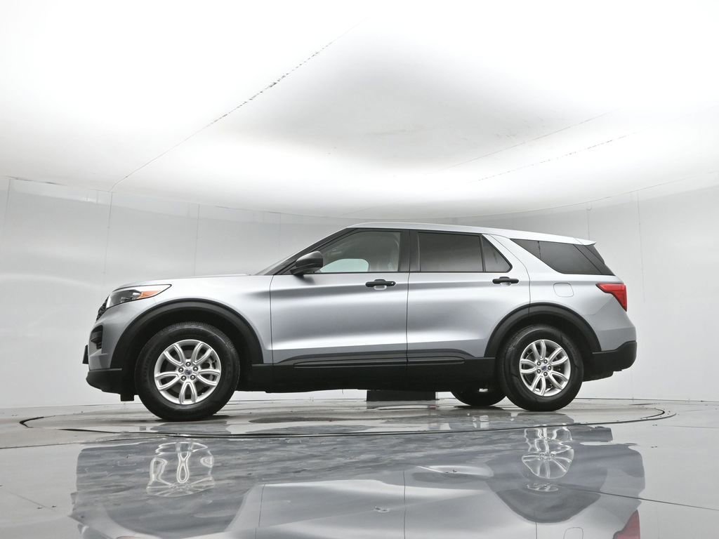 Certified 2021 Ford Explorer 2WD image 23