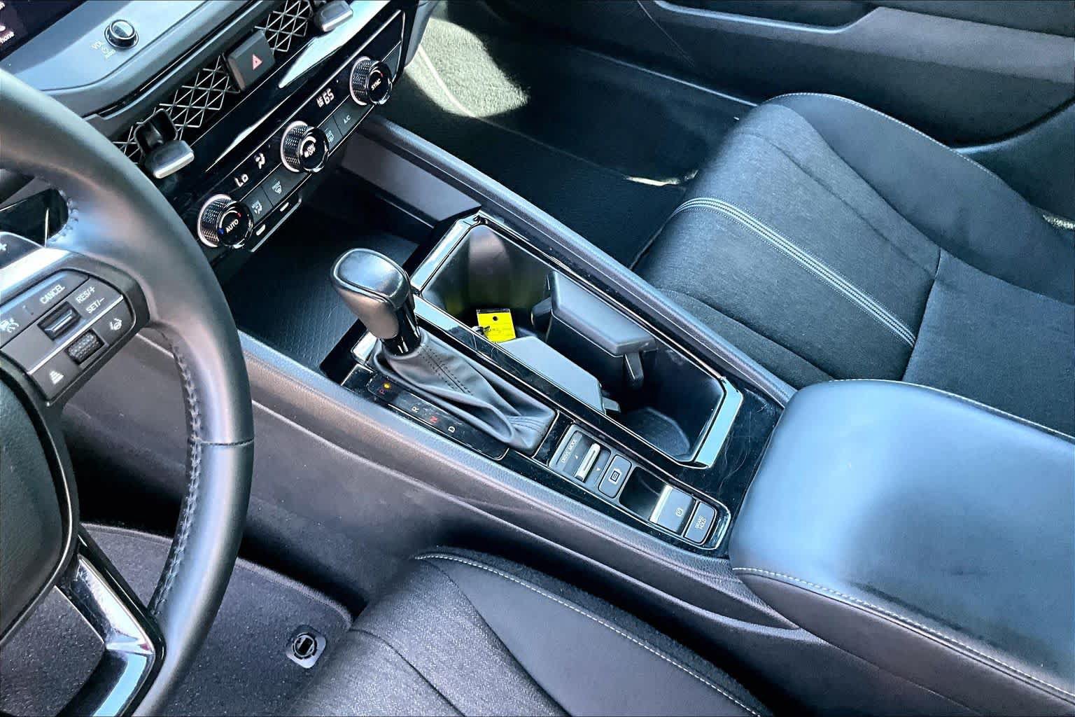 Used 2023 Honda Accord Sport image 17