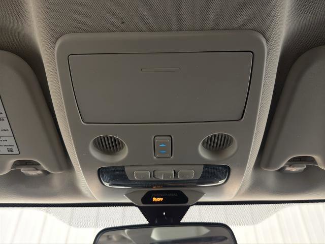 Certified 2021 Ford EcoSport SE image 24