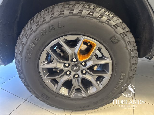 Certified 2025 Ford Expedition Tremor AWD/4WD image 34