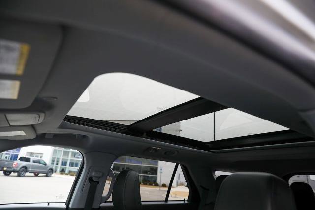 Certified 2022 Ford Explorer XLT w/ Equipment Group 202A image 22