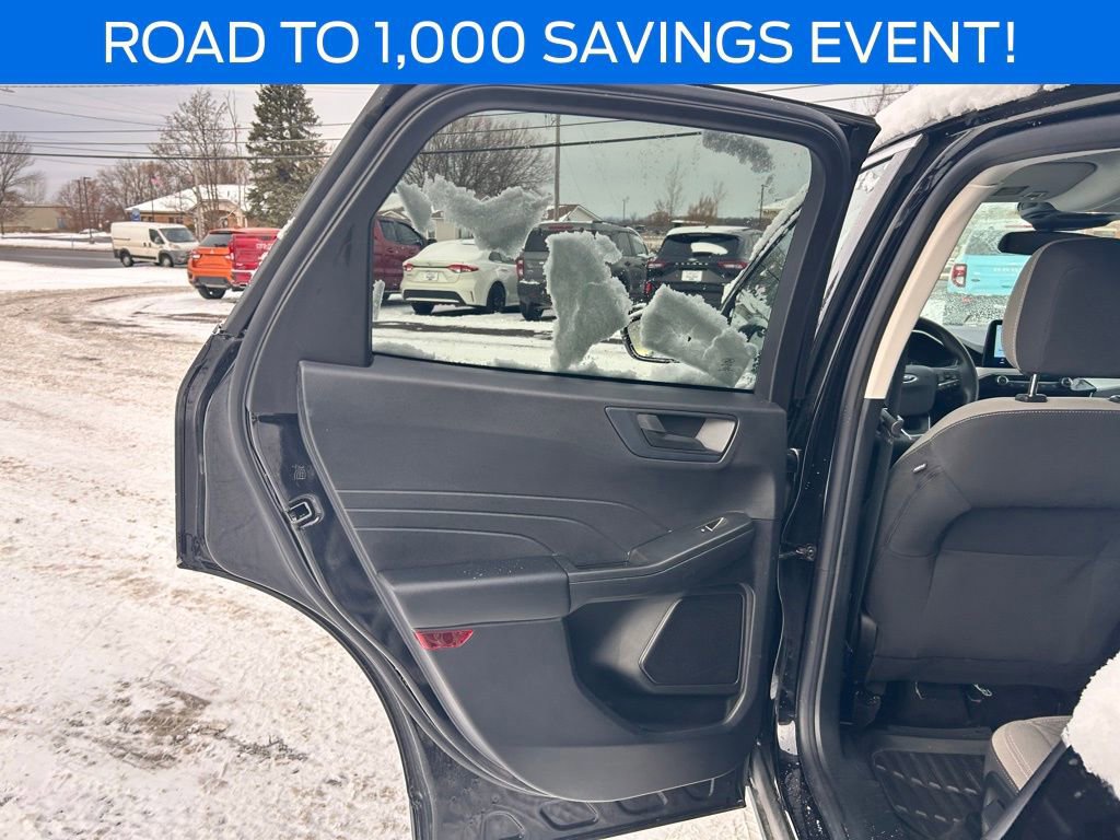 Certified 2022 Ford Escape SE image 16