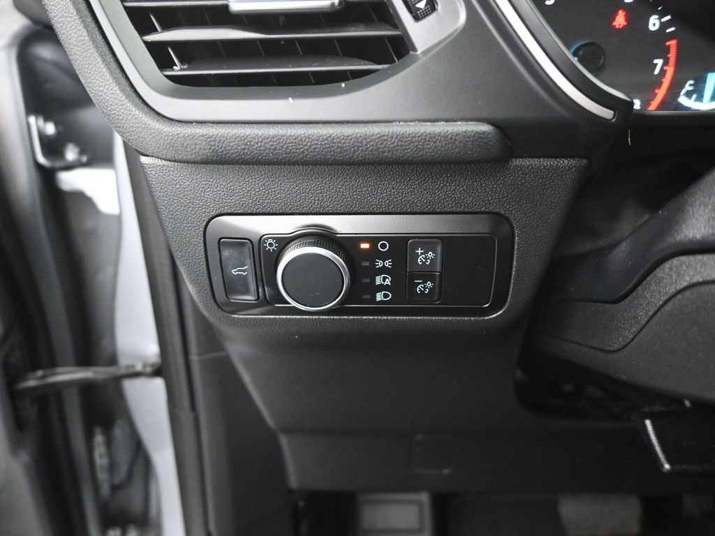 Certified 2022 Ford Escape SE w/ SE Sport Appearance Package image 48