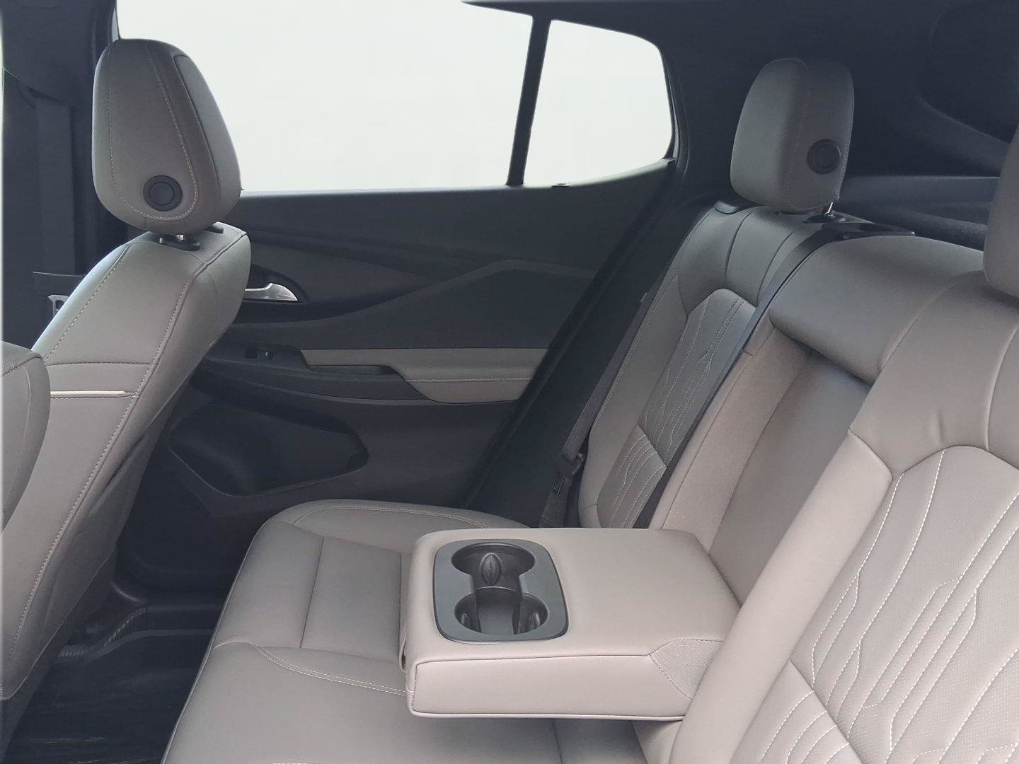 Used 2025 Buick Envista Avenir FWD image 20