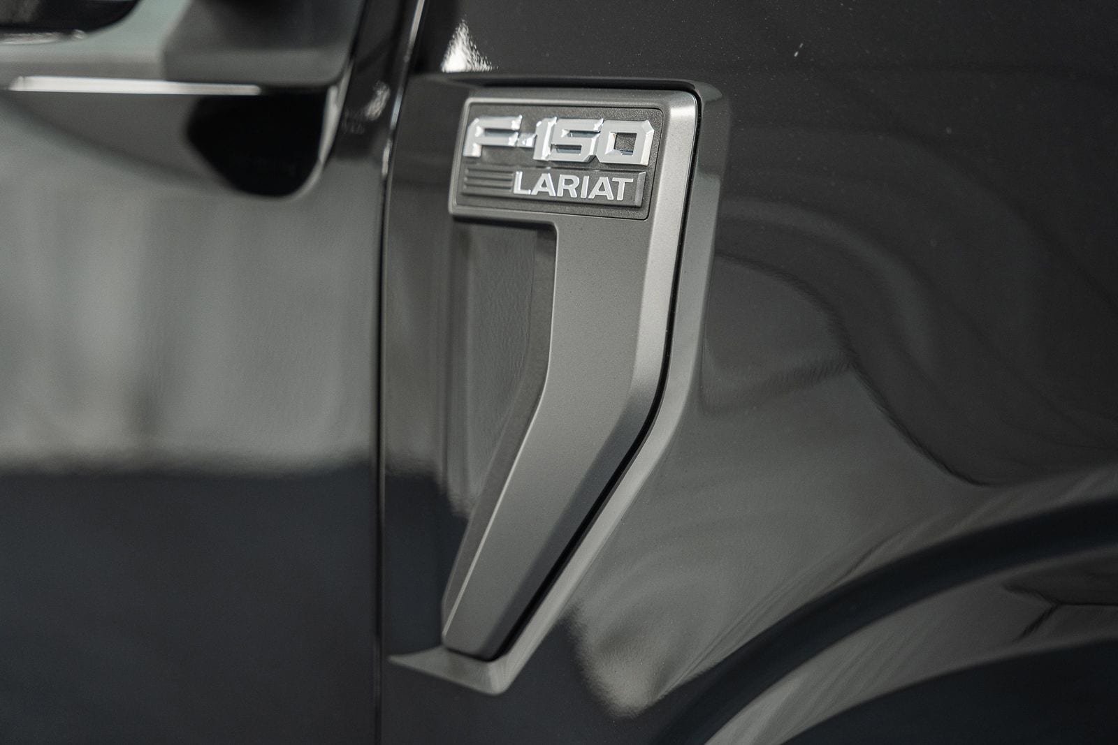 Certified 2023 Ford F150 Lariat w/ Equipment Group 502A High AWD/4WD image 19