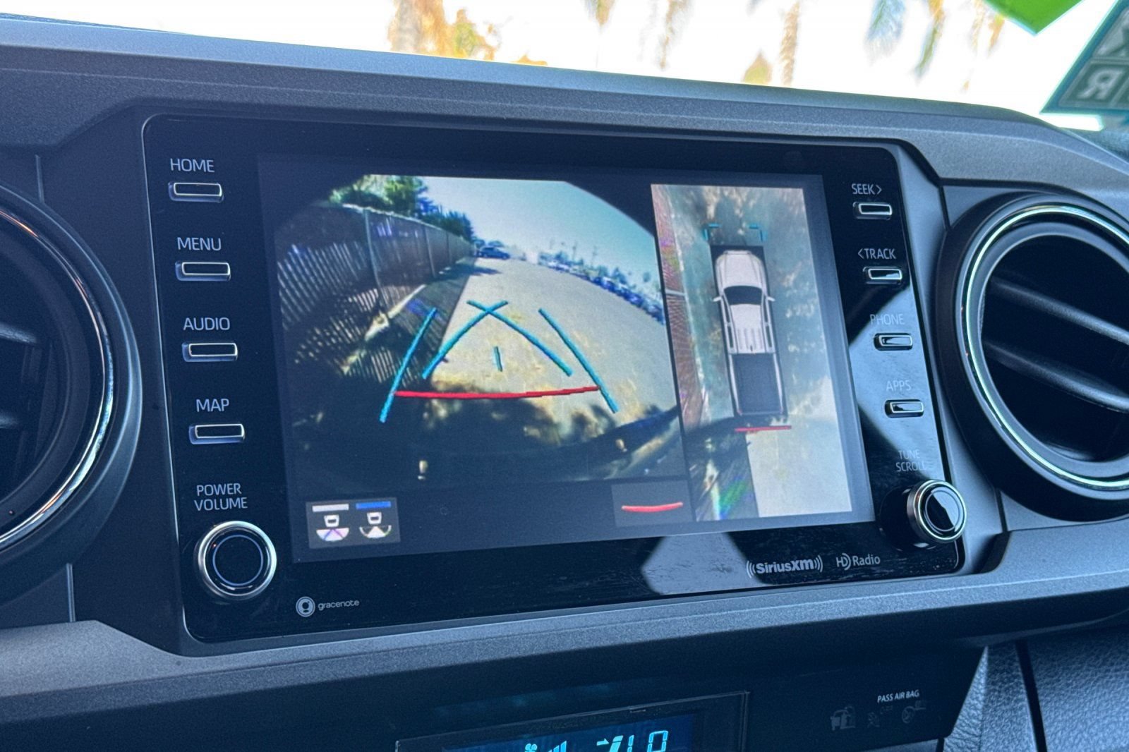 Used 2023 Toyota Tacoma TRD Sport w/ Advanced Technology Package AWD/4WD image 16