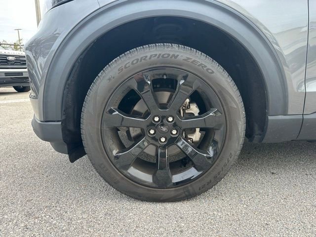 Certified 2022 Ford Explorer ST-Line w/ Class IV Trailer Tow Package image 26