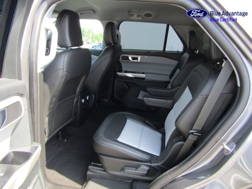 Certified 2024 Ford Explorer XLT w/ Equipment Group 202A AWD/4WD image 22