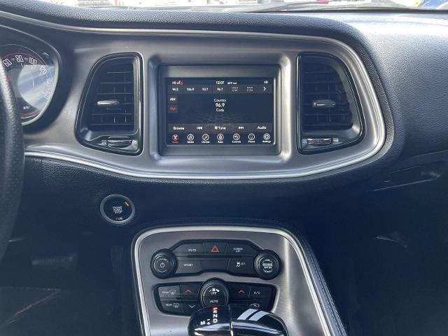 Used 2020 Dodge Challenger SXT w/ Blacktop Package image 21