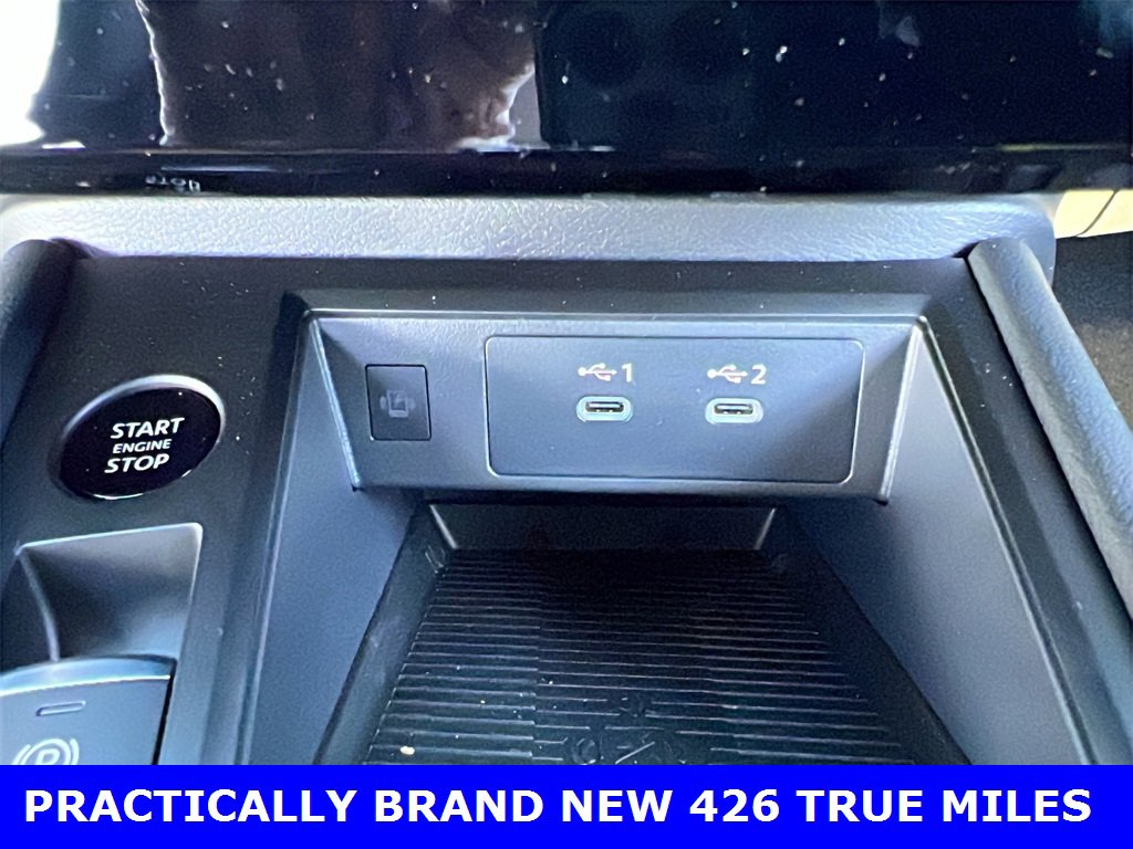 Used 2025 Nissan Kicks SR image 19