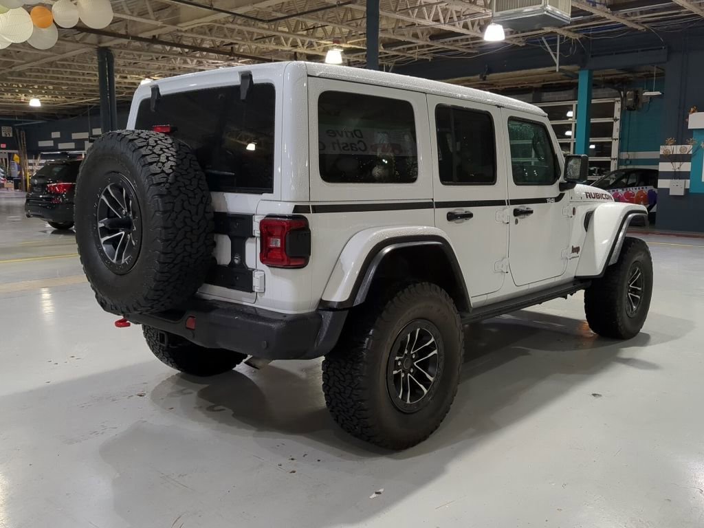 Used 2024 Jeep Wrangler Unlimited Rubicon image 6