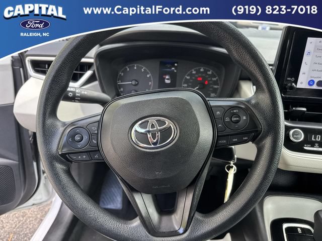Used 2024 Toyota Corolla LE FWD image 24