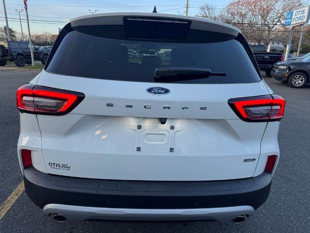 Certified 2025 Ford Escape SE image 5