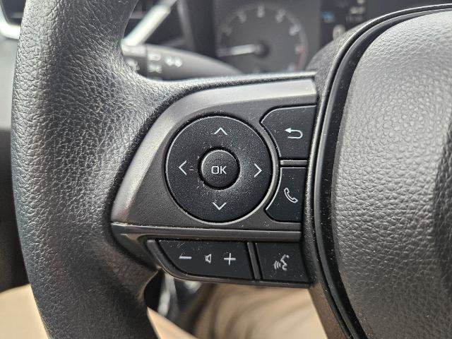 Used 2024 Toyota Corolla LE FWD image 17