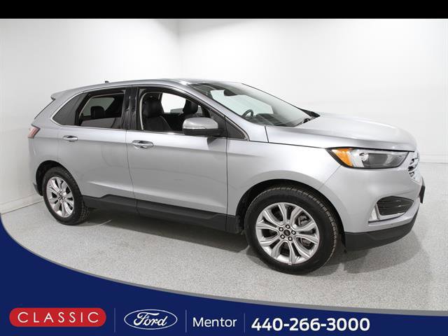 Certified 2024 Ford Edge Titanium image 3