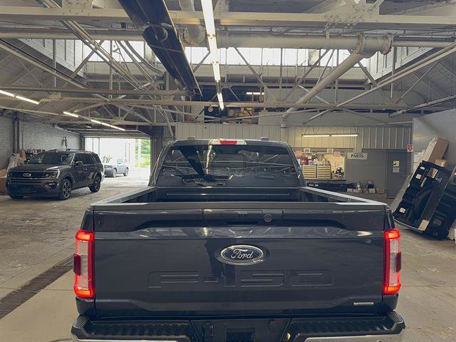 Certified 2022 Ford F150 Lariat w/ Equipment Group 501A Mid AWD/4WD image 5