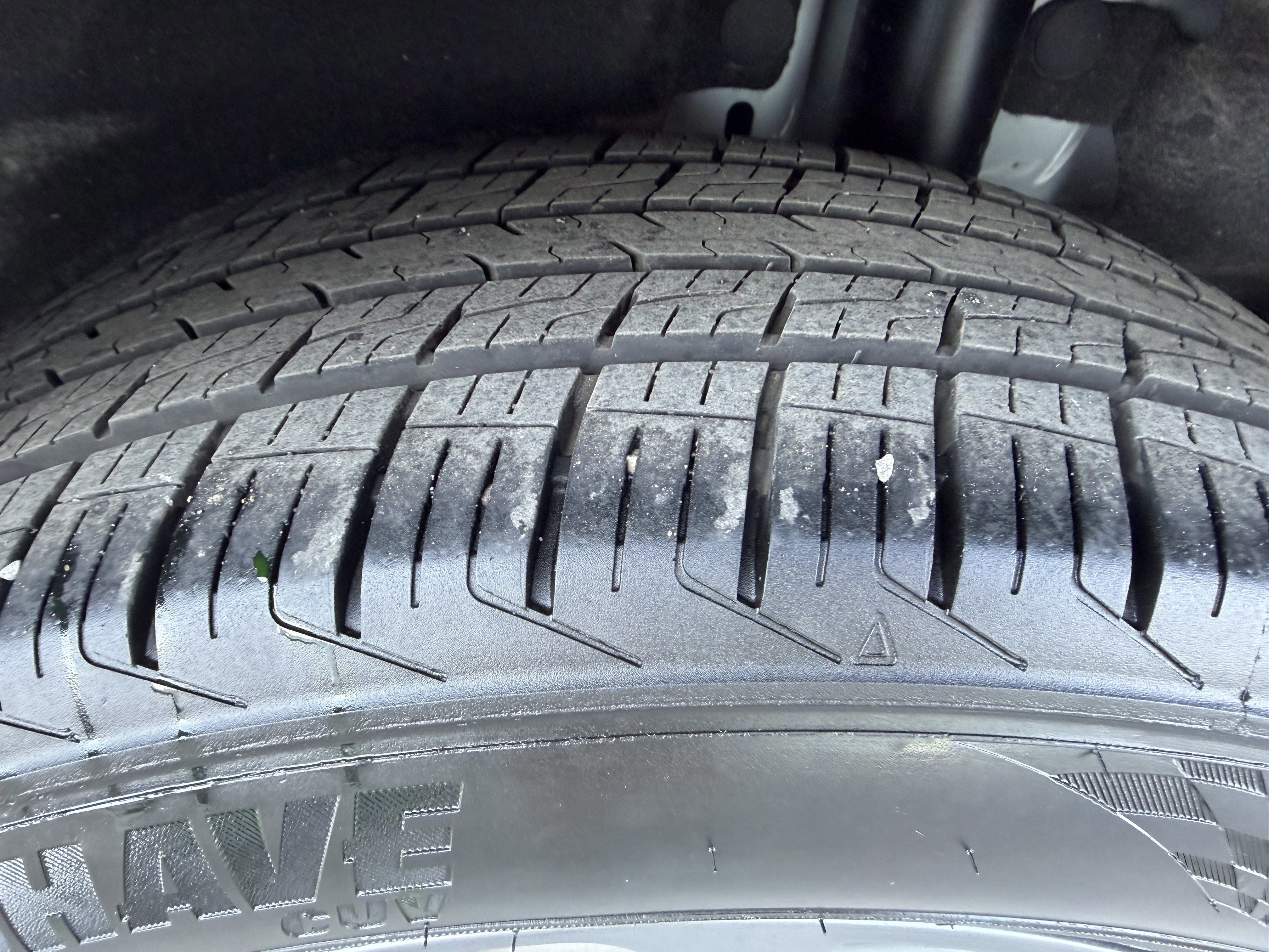 Certified 2025 Ford Escape ST-Line AWD/4WD image 21
