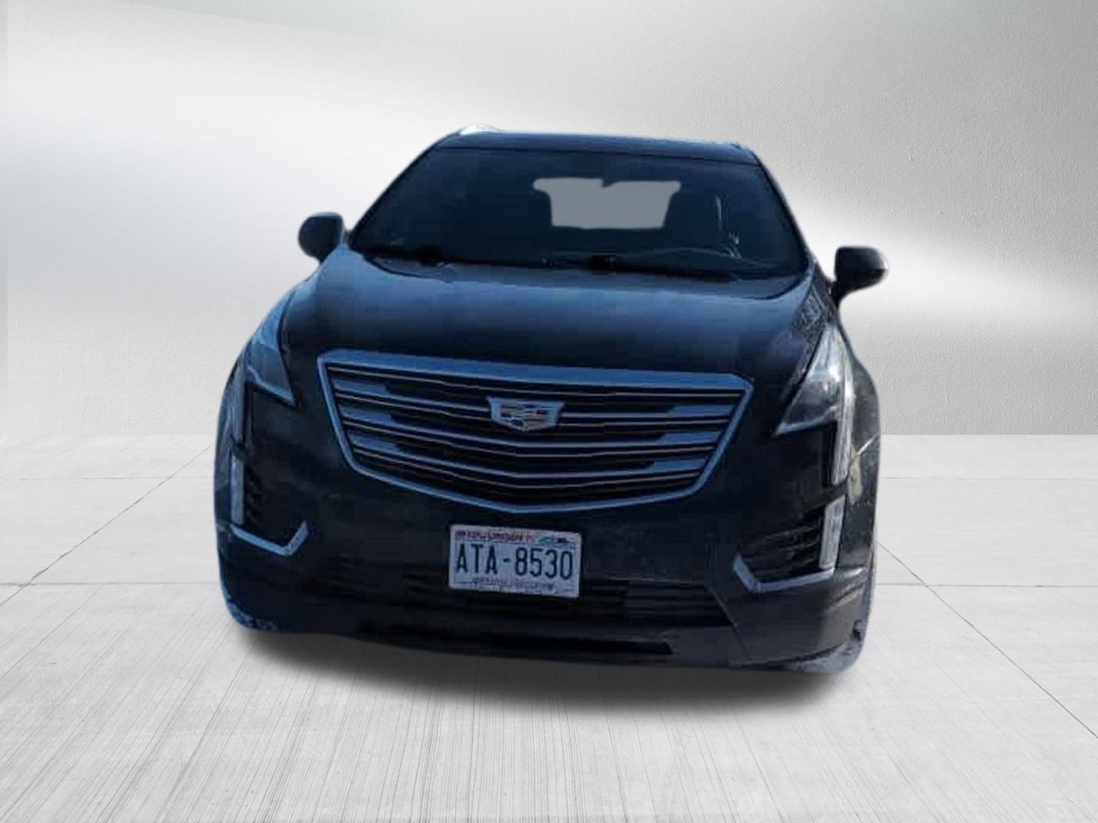 Used 2017 Cadillac XT5 Premium Luxury image 8