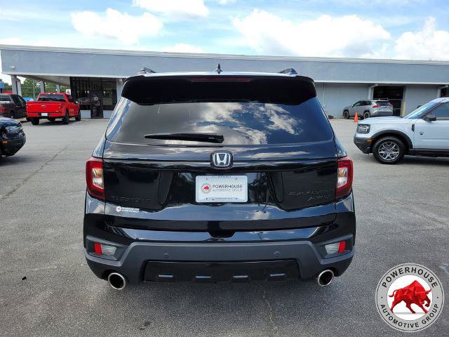 Used 2024 Honda Passport Black Edition image 5