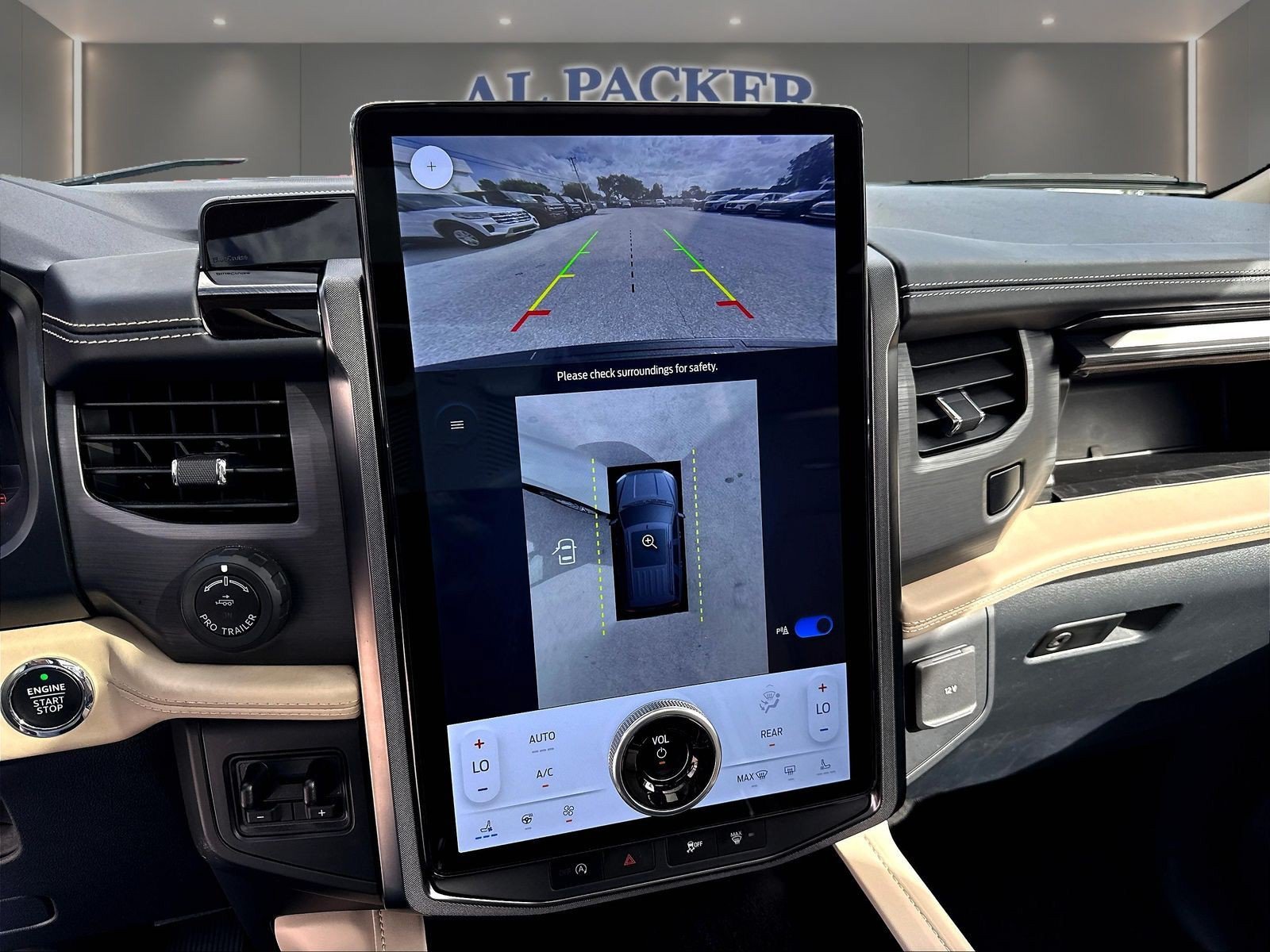 Certified 2023 Ford Expedition Platinum AWD/4WD image 18