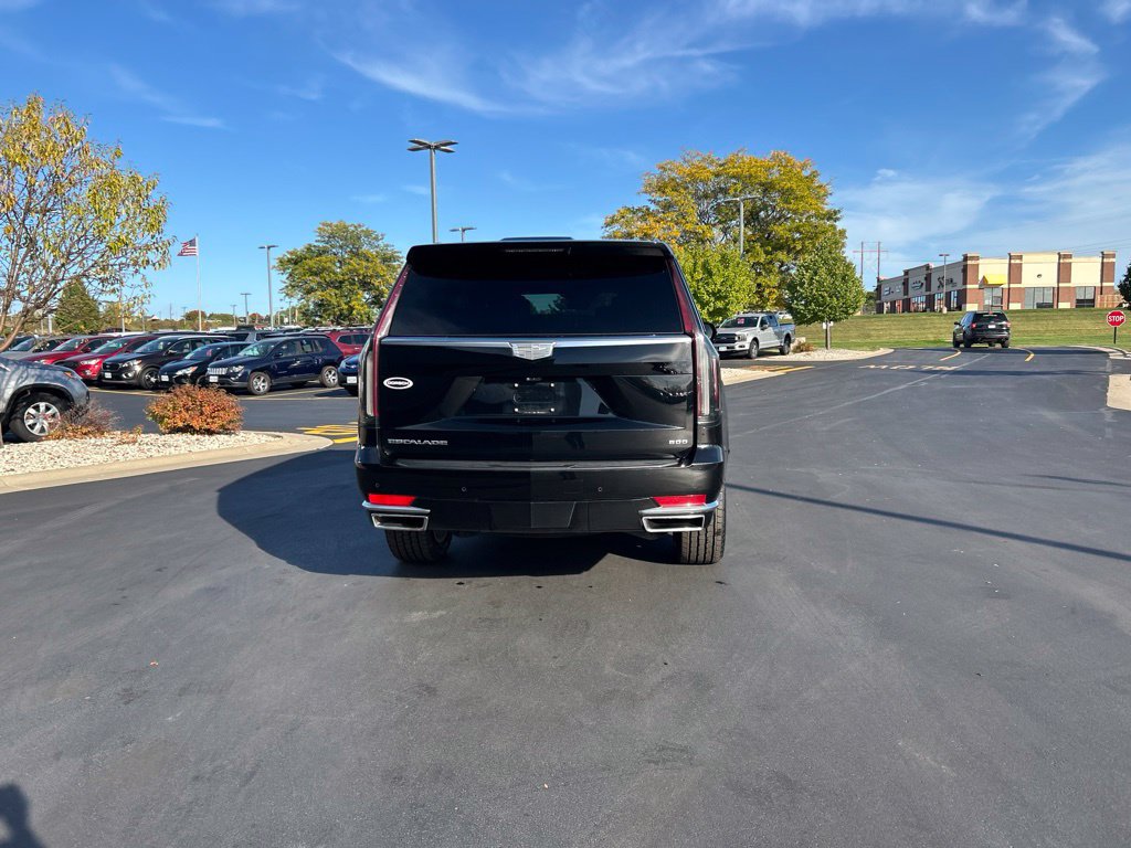 Used 2022 Cadillac Escalade Premium Luxury Platinum w/ LPO, Radiant Package AWD/4WD image 6