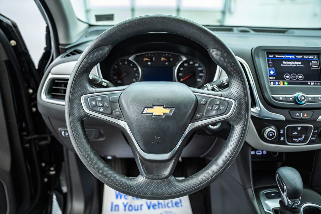 Used 2023 Chevrolet Equinox LS w/ LS Convenience Package AWD/4WD image 28