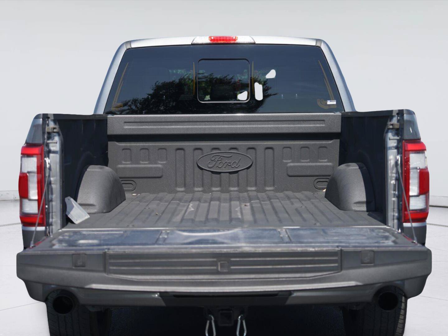 Certified 2023 Ford F150 Platinum w/ Equipment Group 701A High AWD/4WD image 32