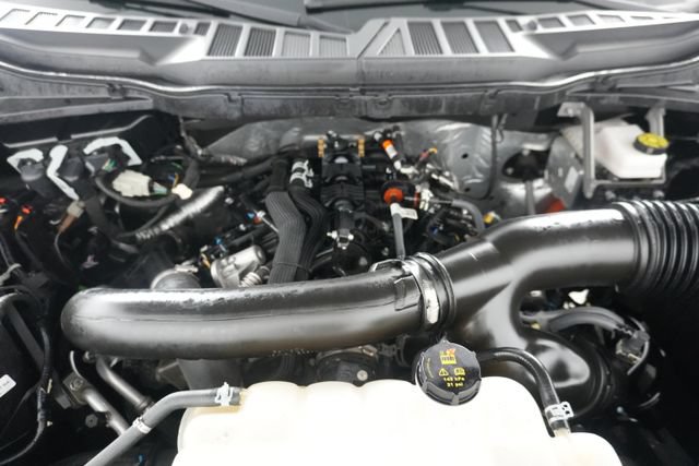 Certified 2025 Ford F150 XLT w/ Equipment Group 302A MID AWD/4WD image 41