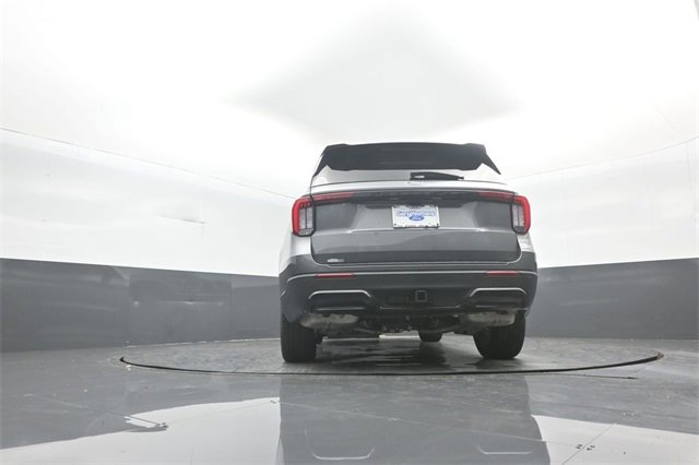 Certified 2025 Ford Explorer ST-Line w/ Premium Package image 32