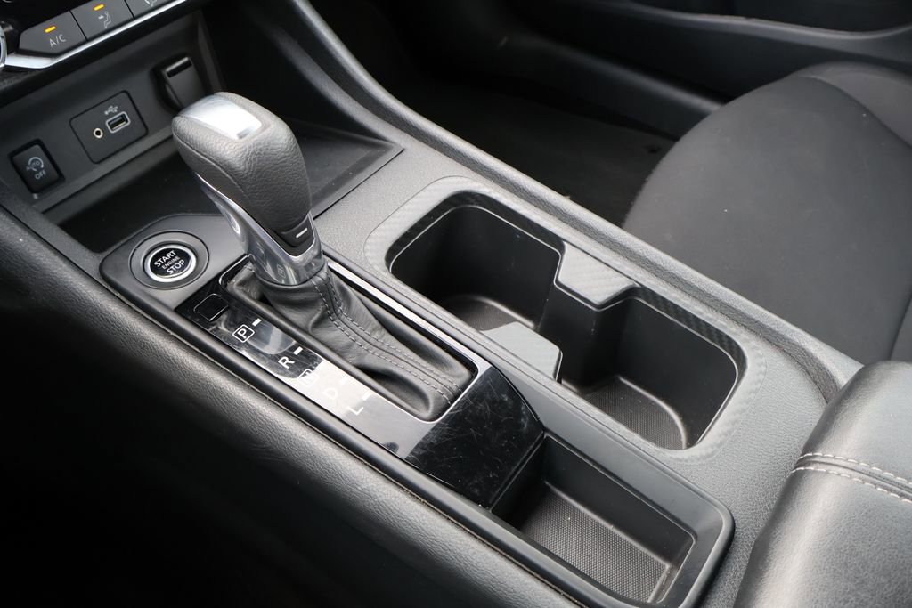 Used 2024 Nissan Sentra S FWD image 28