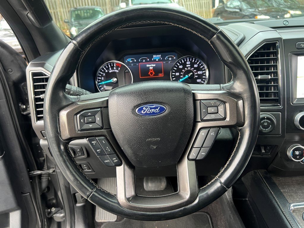 Certified 2021 Ford Expedition Limited image 23