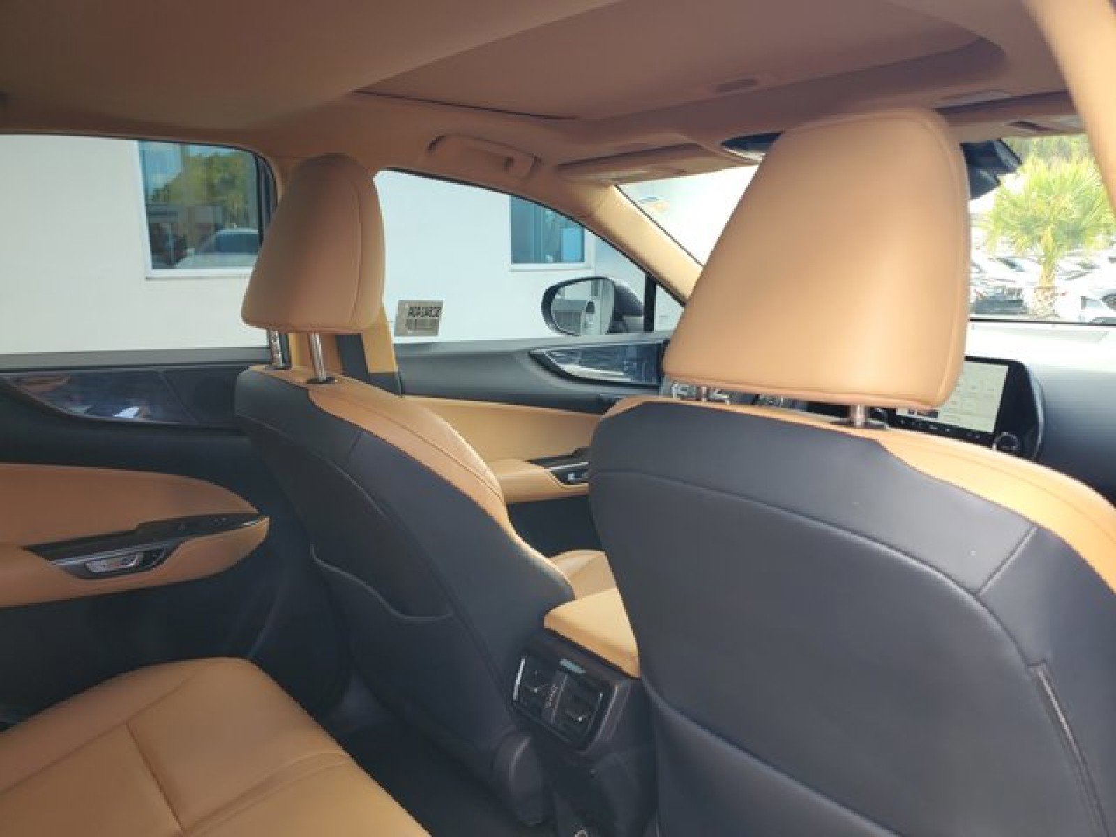 Used 2024 Lexus NX 250 FWD image 32