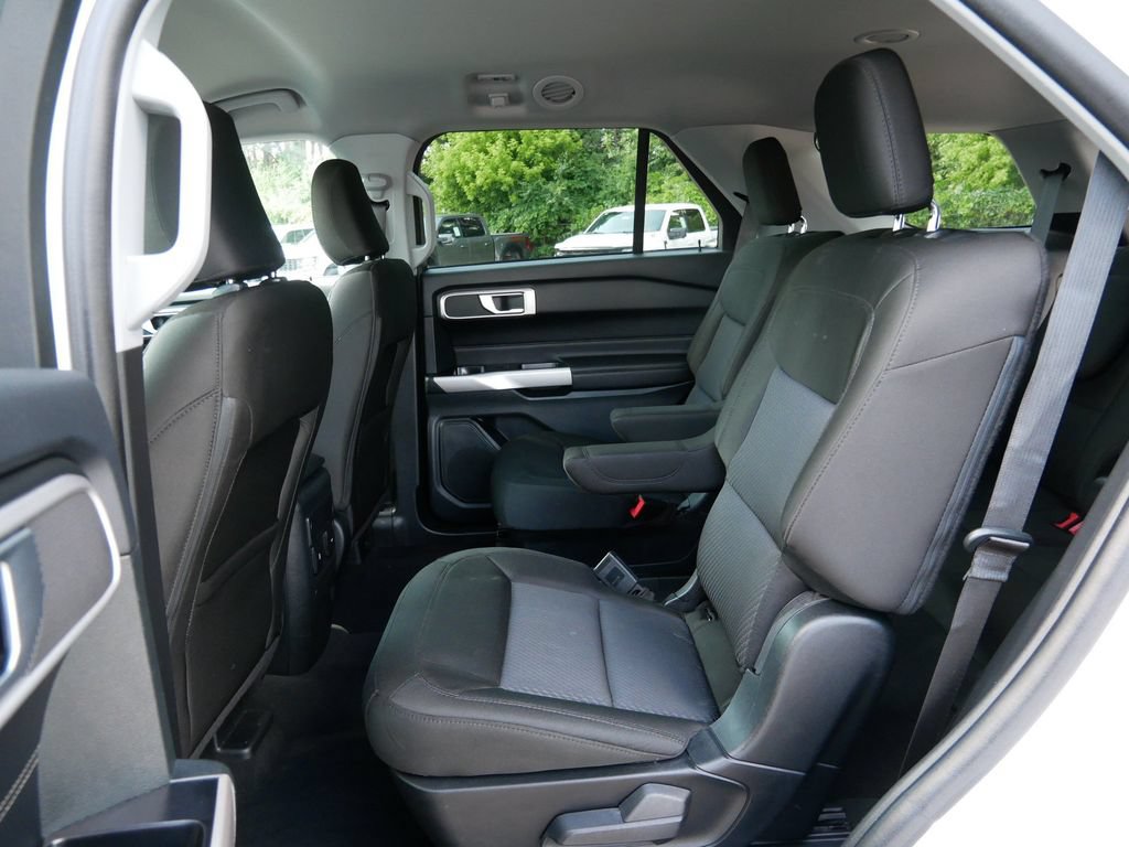 Certified 2023 Ford Explorer XLT AWD/4WD image 11