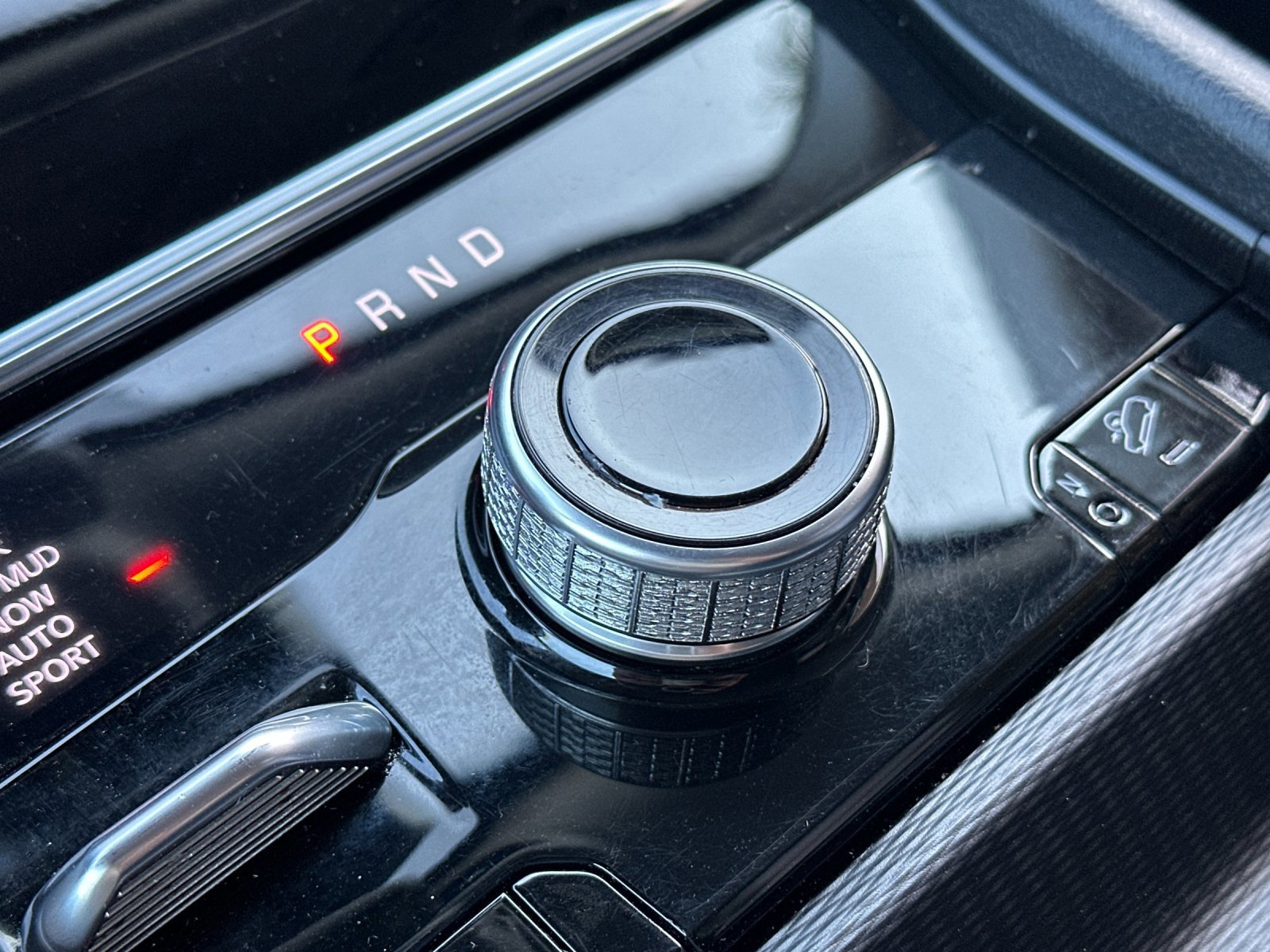 Used 2024 Jeep Grand Cherokee Limited 4xe image 21