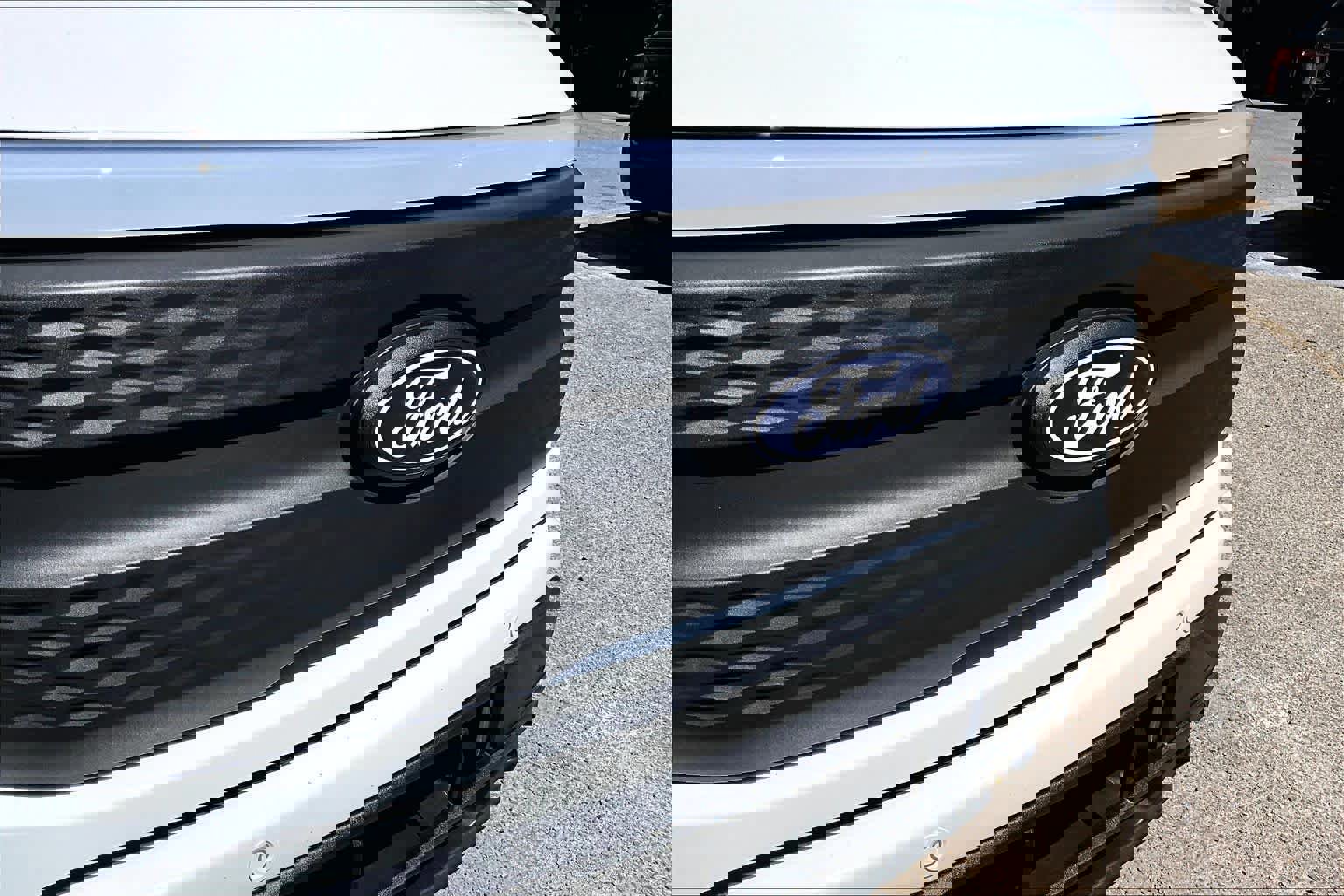 Certified 2025 Ford F150 Lightning Flash image 34