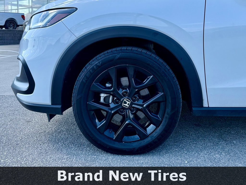 Used 2023 Honda HR-V Sport image 32