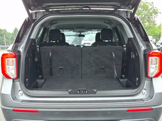 Certified 2023 Ford Explorer XLT w/ Equipment Group 202A AWD/4WD image 28