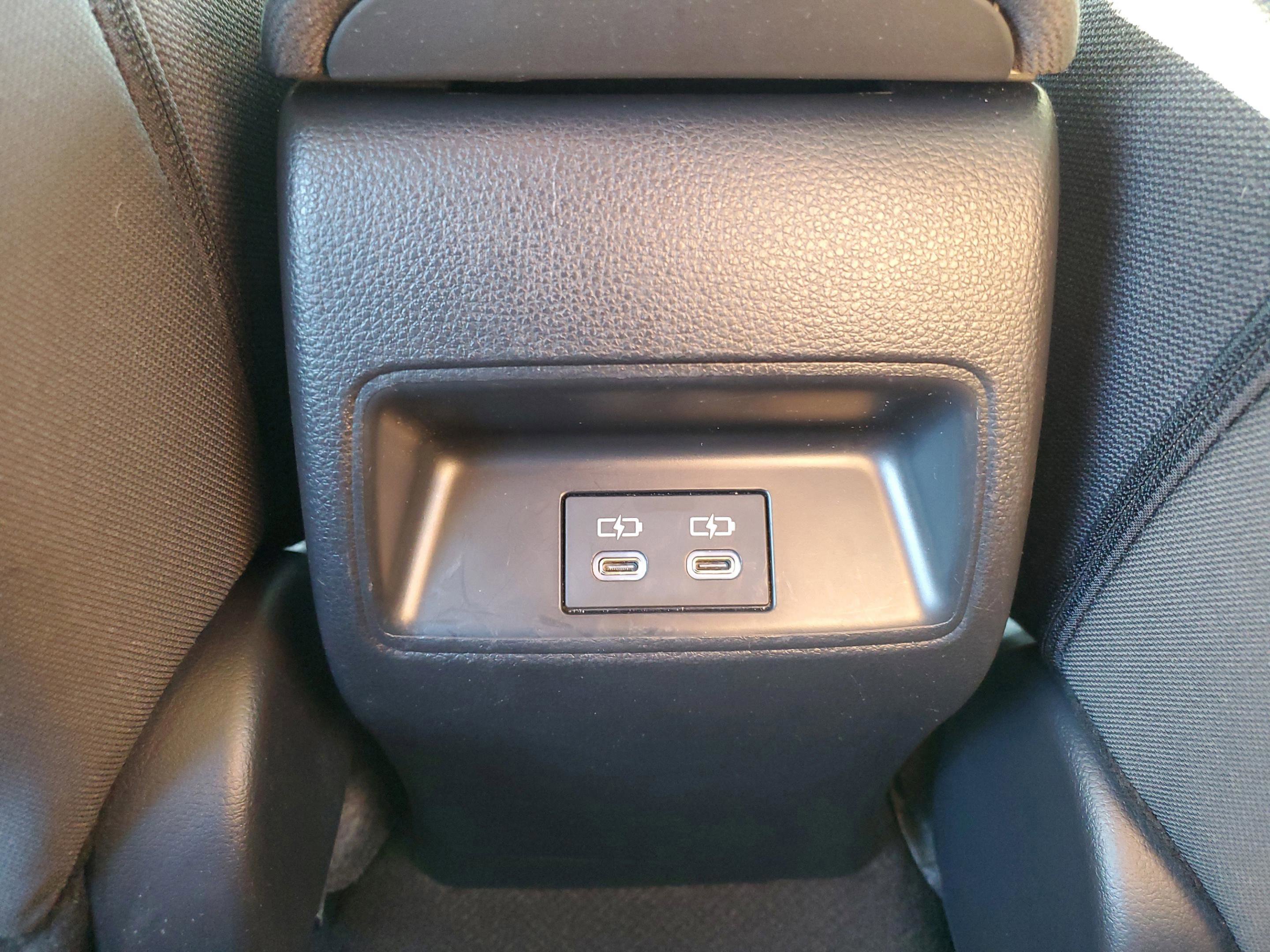 Used 2024 Toyota Corolla LE image 14