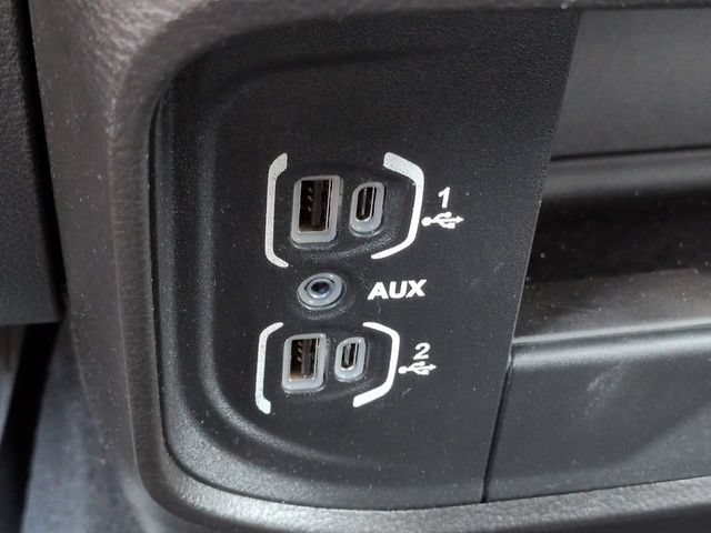 Used 2024 RAM 3500 Big Horn AWD/4WD image 22