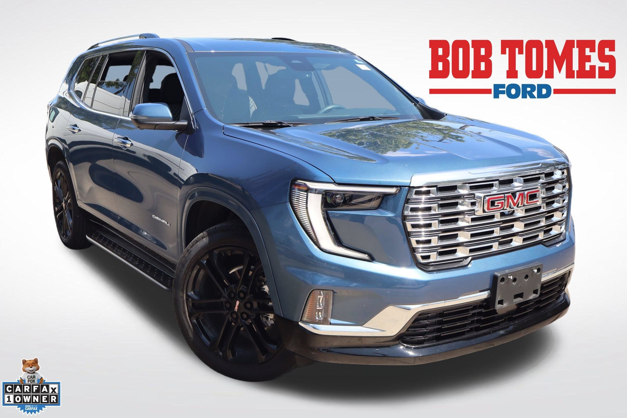 Used 2025 GMC Acadia Denali w/ LPO, Floor Liner Package