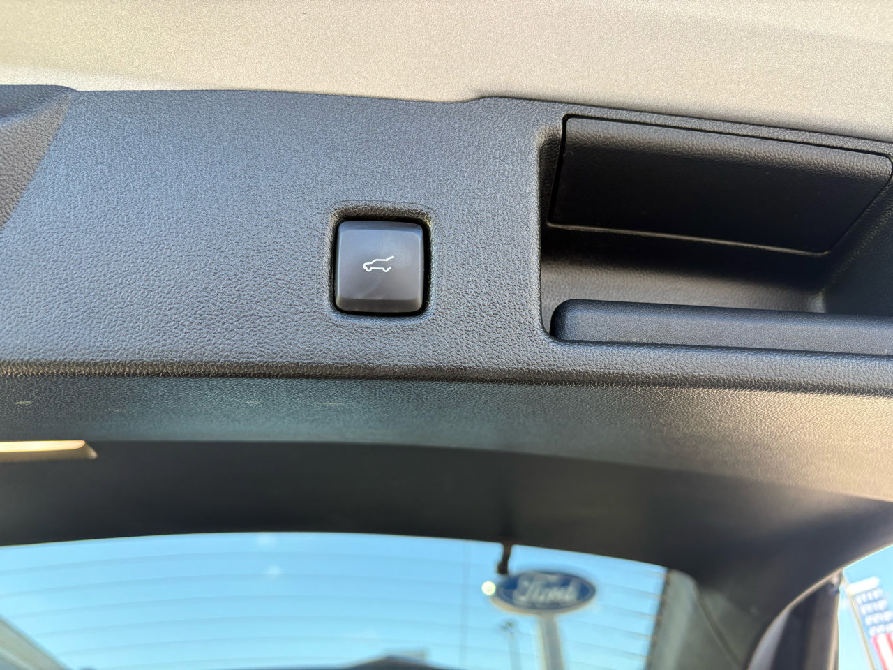 Certified 2024 Ford Escape ST-Line image 59