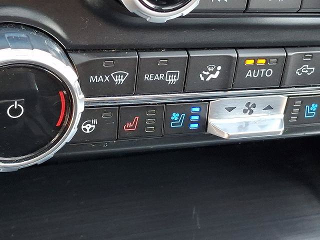 Certified 2023 Ford F150 Lariat AWD/4WD image 24