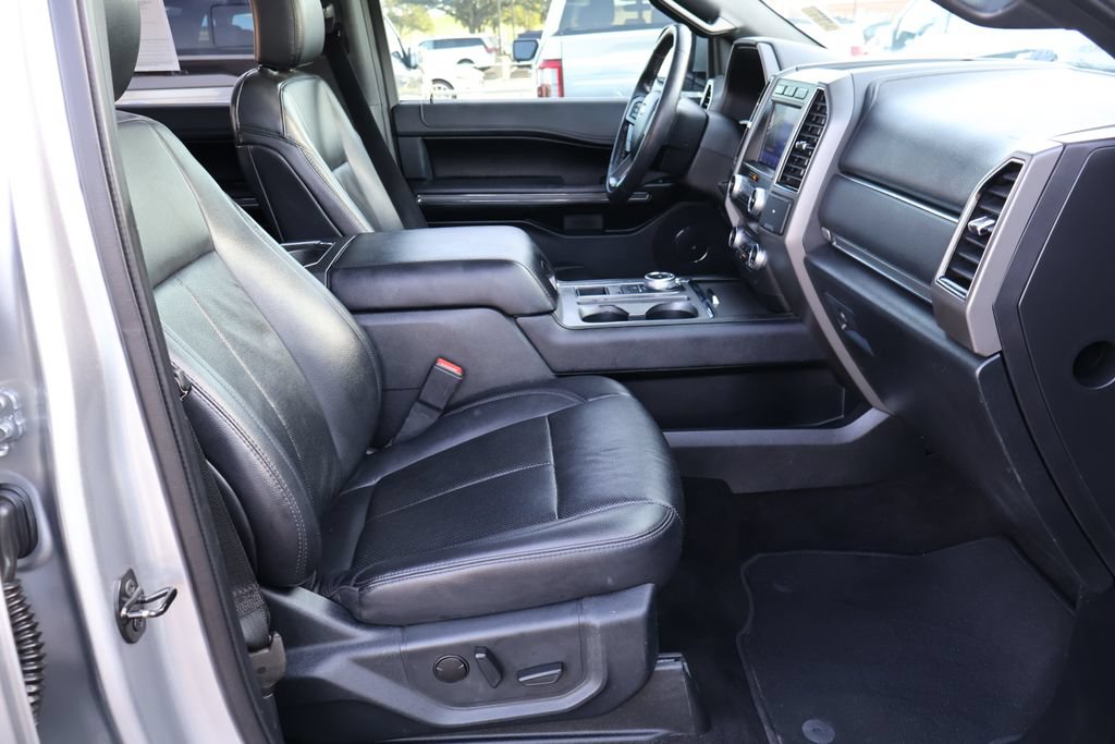 Certified 2020 Ford Expedition XLT w/ Equipment Group 202A RWD image 23