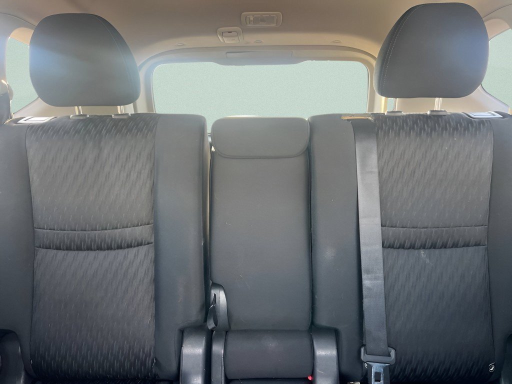 Used 2019 Nissan Rogue SV AWD/4WD image 23
