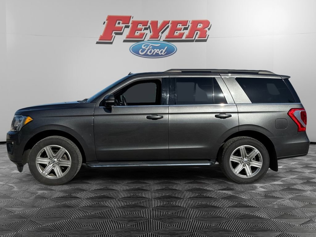 Certified 2019 Ford Expedition XLT w/ Equipment Group 202A AWD/4WD image 2