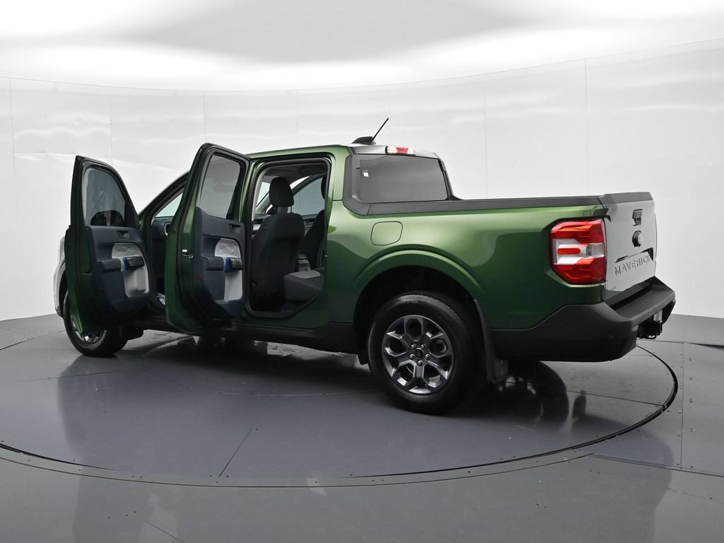 Certified 2025 Ford Maverick XLT w/ Equipment Group 301A AWD/4WD image 26