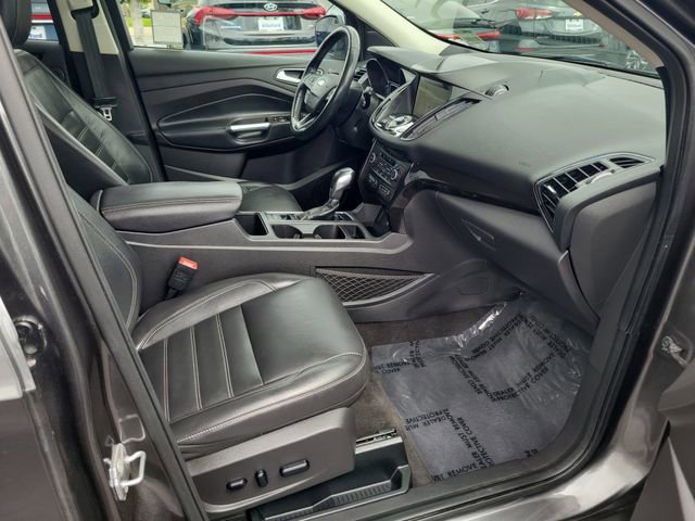 Certified 2019 Ford Escape Titanium image 22