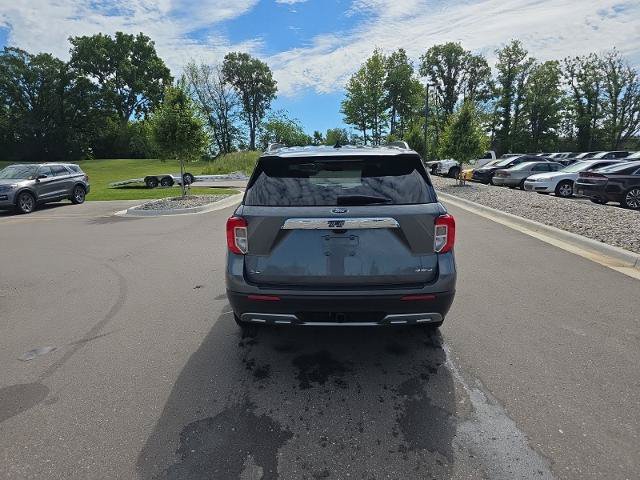 Certified 2023 Ford Explorer XLT w/ Equipment Group 202A AWD/4WD image 6