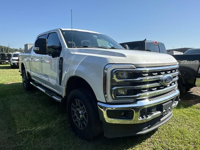 Certified 2024 Ford F250 Lariat w/ FX4 Off-Road Package AWD/4WD image 15